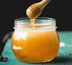 Une étude de l'Université du Qatar montre que le méthylglyoxal, un composant bioactif du miel de Manuka, présente des propriétés virucides contre le SRAS-CoV-2 in vitro