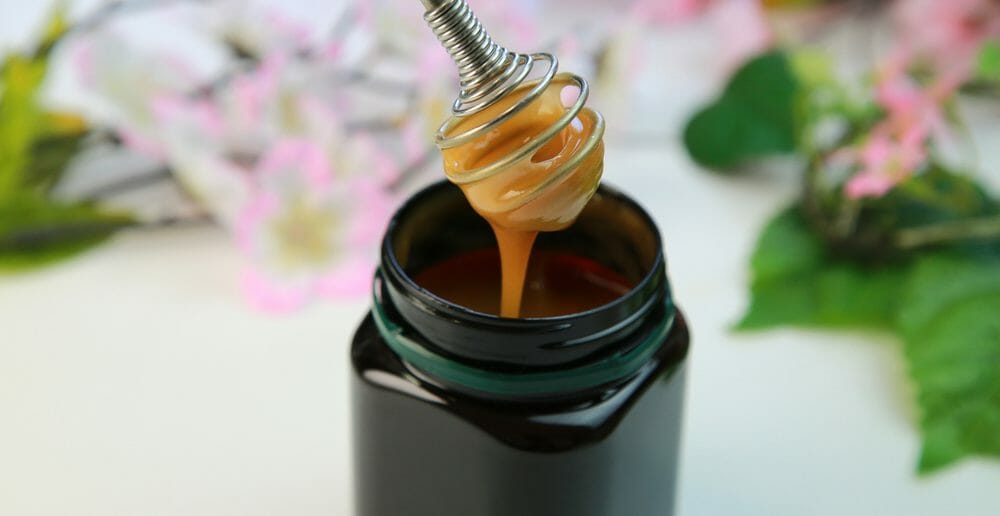 Le miel de manuka, vraiment efficace contre les vergetures ? 
